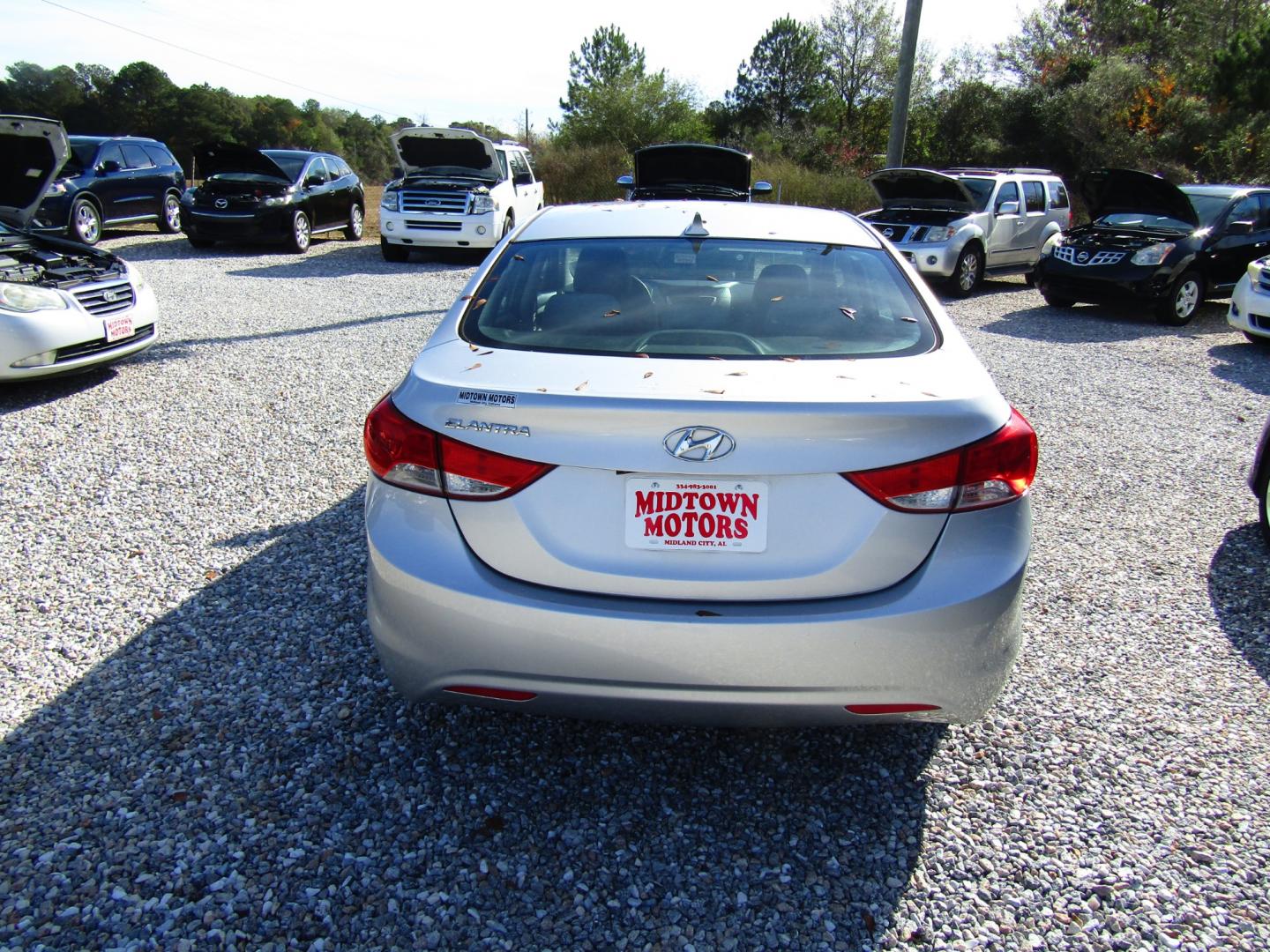 2012 Silver Hyundai Elantra GLS A/T (KMHDH4AE8CU) with an 1.8L L4 DOHC 16V engine, Automatic transmission, located at 15016 S Hwy 231, Midland City, AL, 36350, (334) 983-3001, 31.306210, -85.495277 - Photo#6